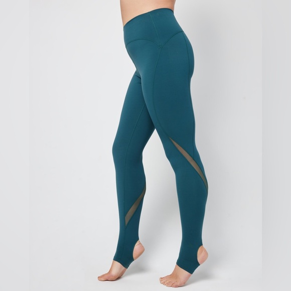 l*space Pants - L*Space Exhale Legging in Ultramarine size Large